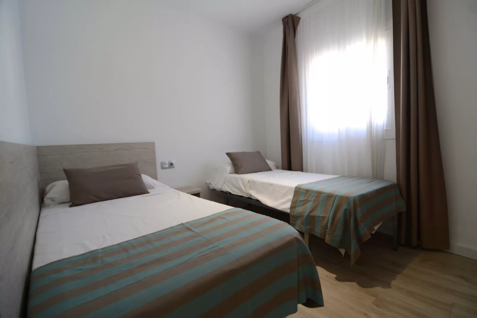 FESTASTAR 209-Bedroom