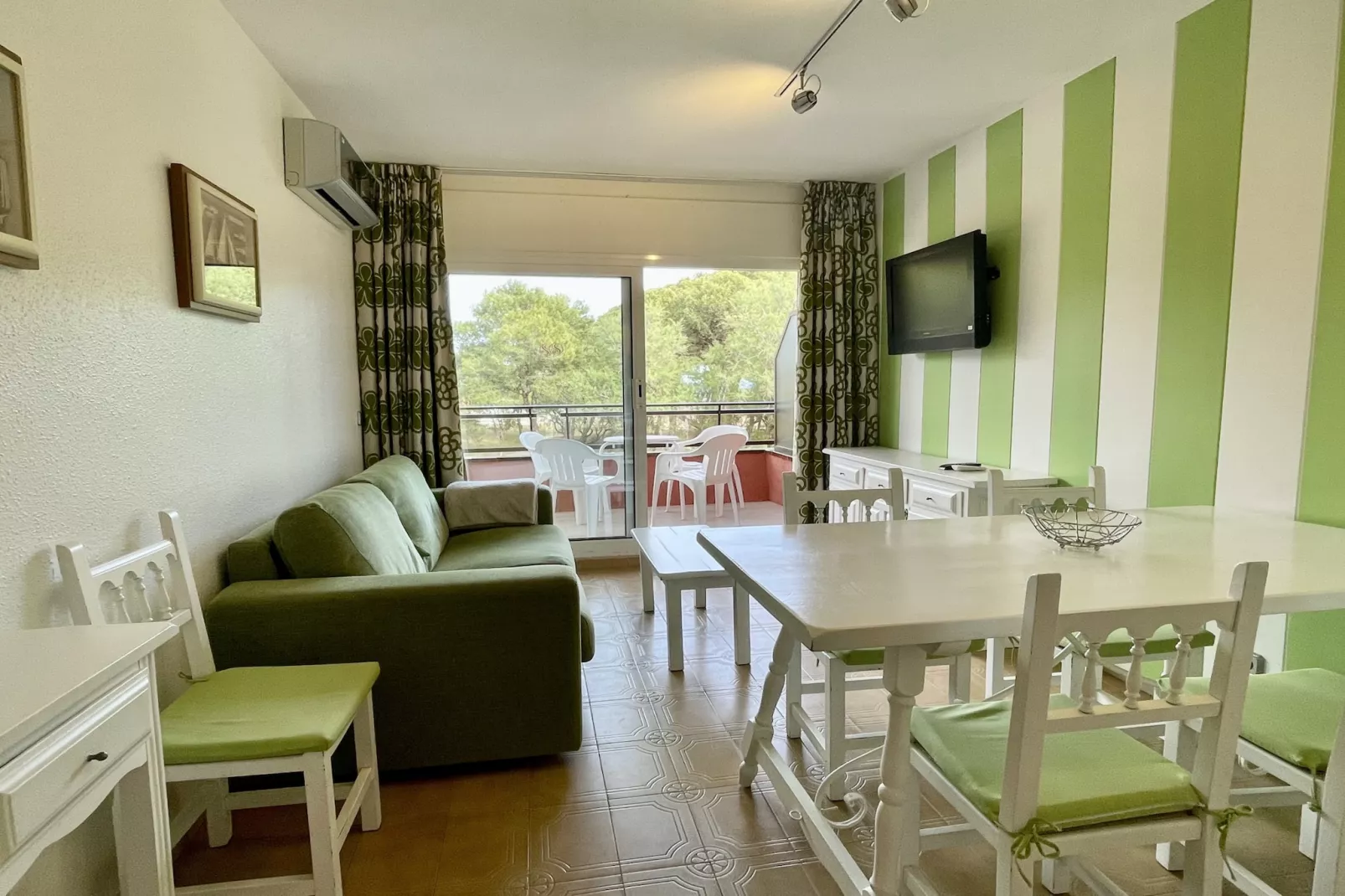 SALLES BEACH 20-Salon