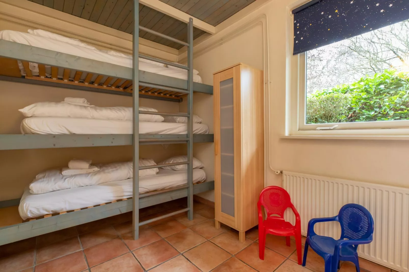 Vakantiehuis voor 6 personen  Hoge Weide 63 Oostkapelle  Dicht bij strand-Bedroom