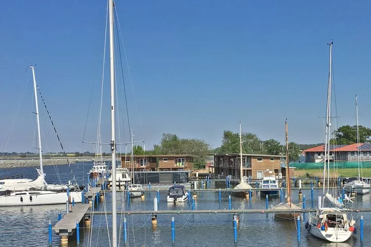 Floating House 3 - Classic / 4 Personen-Exterior summer