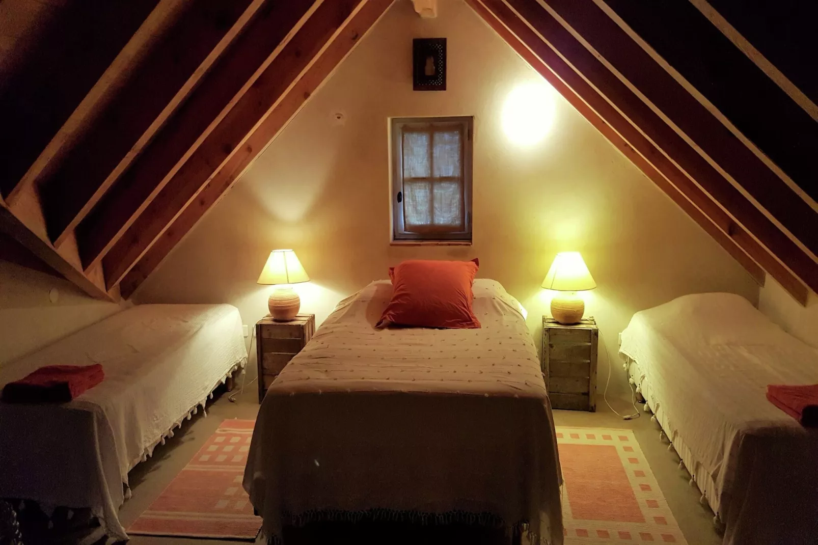 Mas d'Ourbise Penan-Bedroom