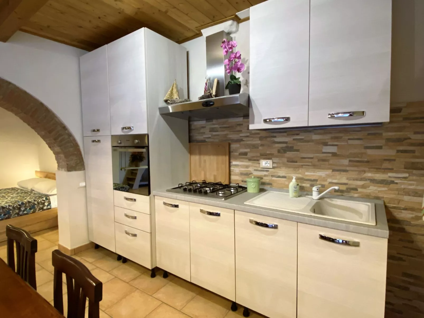 Angolino di Borgo-Inside
