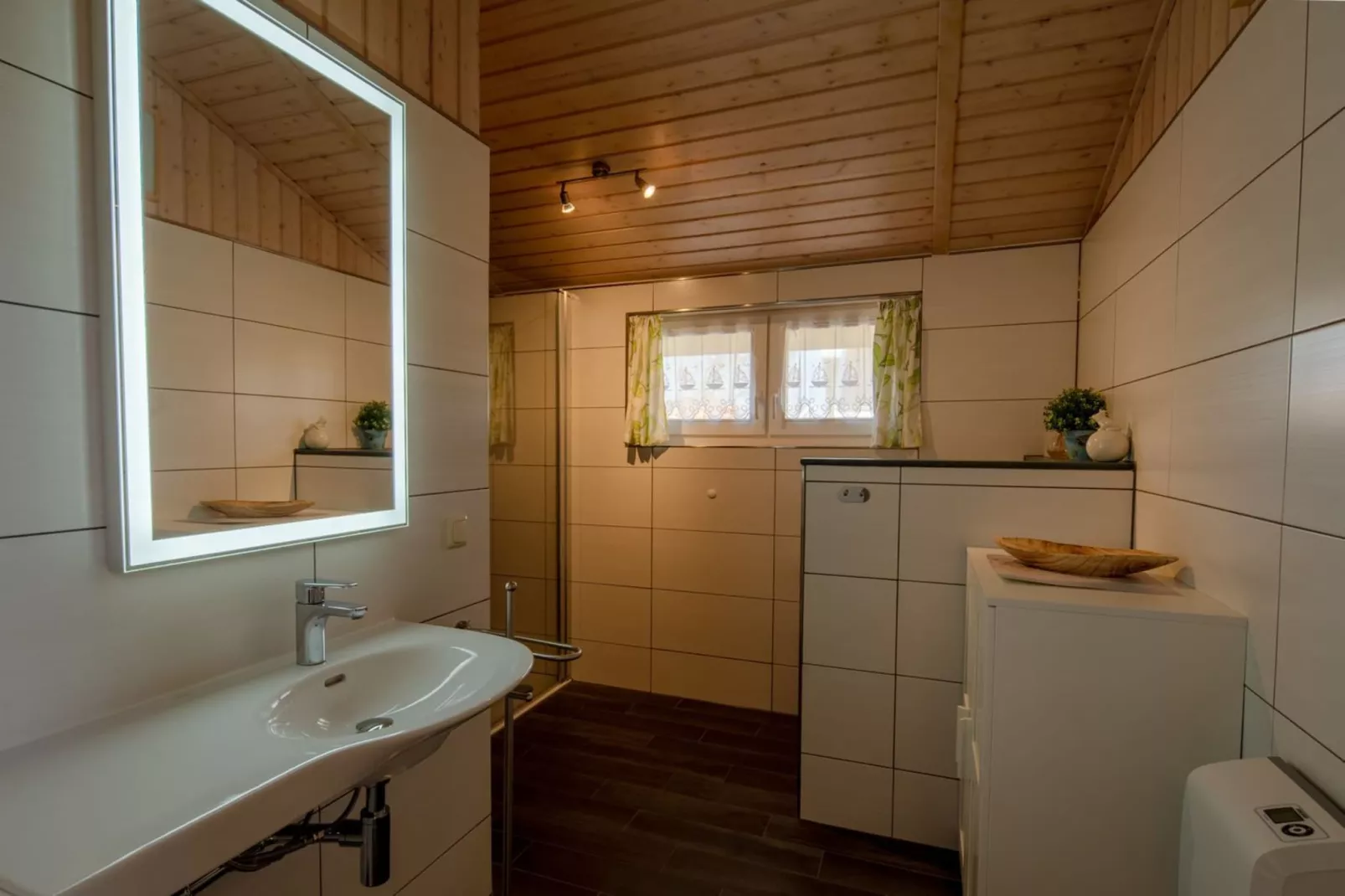 Ferienhaus Seeschwalbe-54-Bathroom