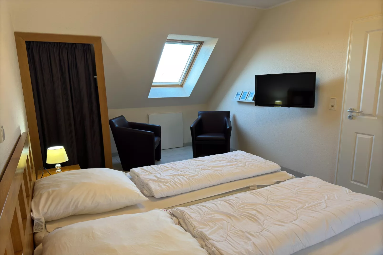 Katamaran II mit Haustier-Bedroom