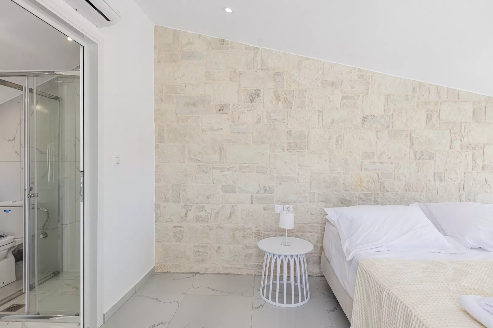 Mythos 2-Bedroom