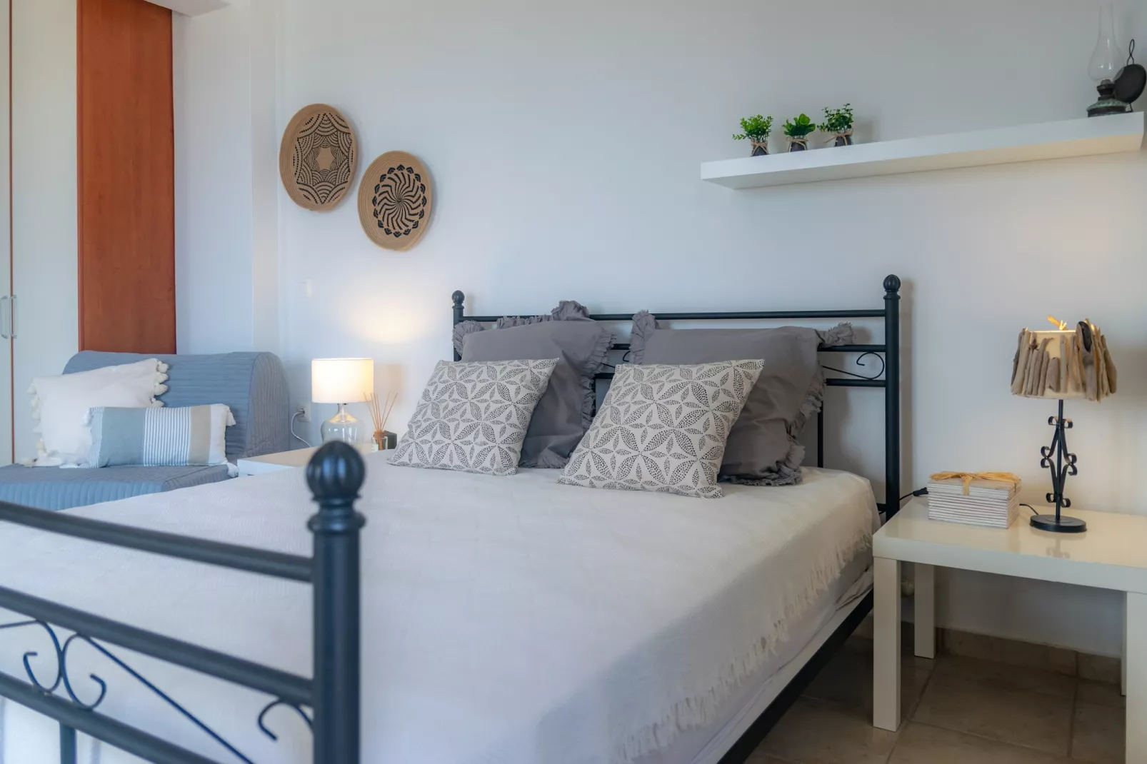 Villaki-Bedroom