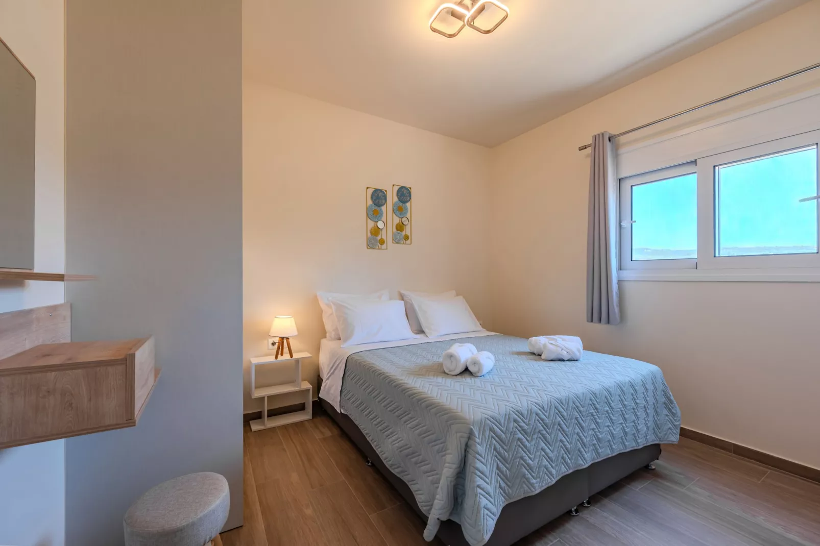 Nevelo Pearl-Bedroom