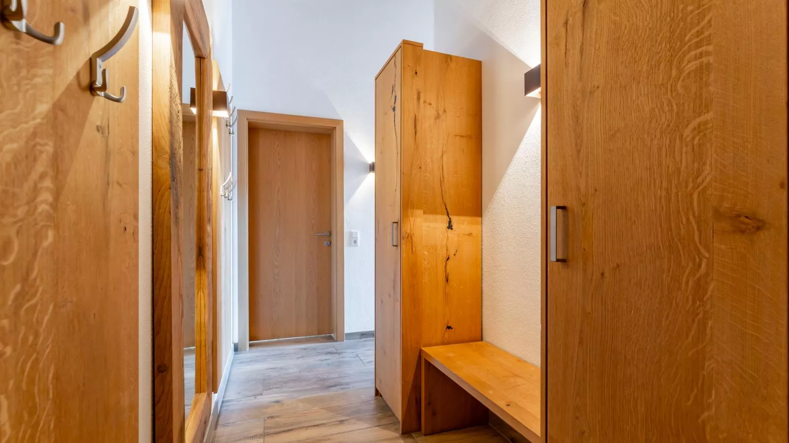 Tauernsuites Mitterwirt TOP 322-Empfangshalle