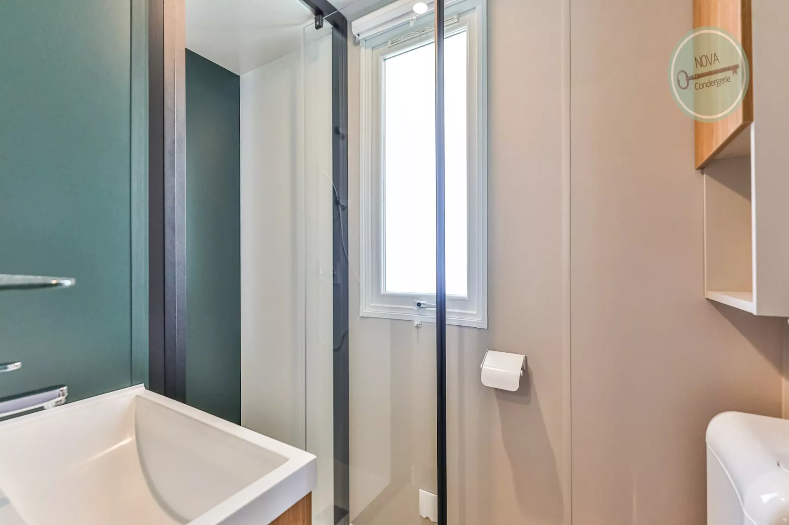Le Bois Masson 130 by Nova-Bathroom