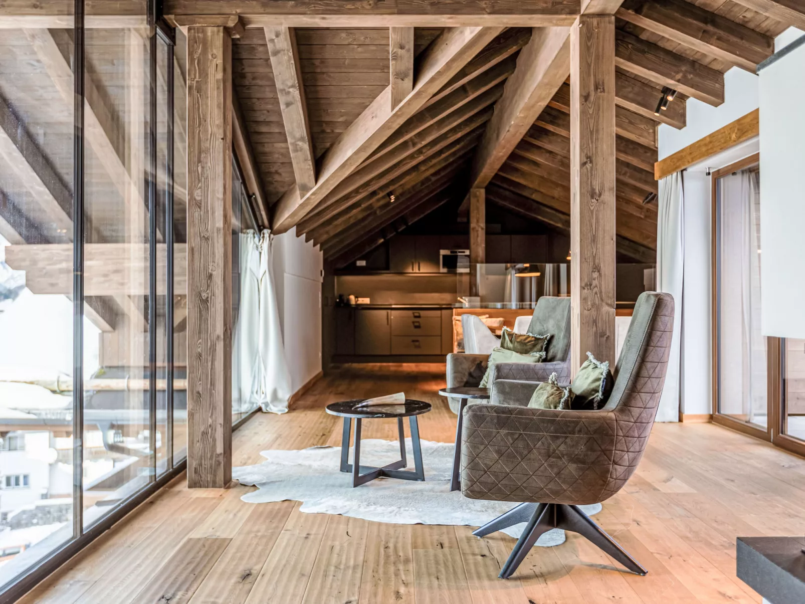 Premium Penthouse mit 4 Schlafzimmern-Draußen