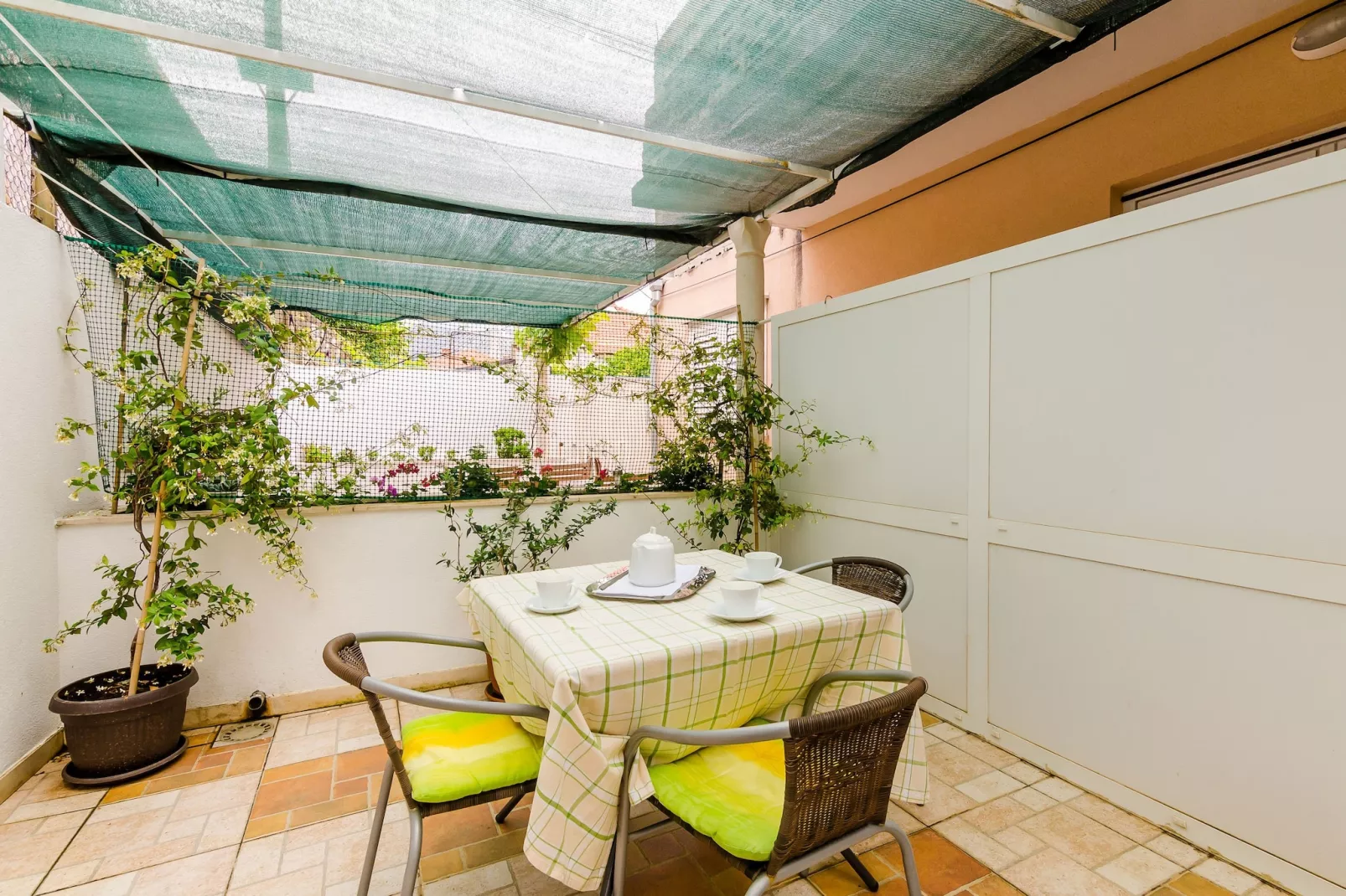 Apartments Captain - One Bedroom Apartment with Terrace (3 Adults)-Terrace
