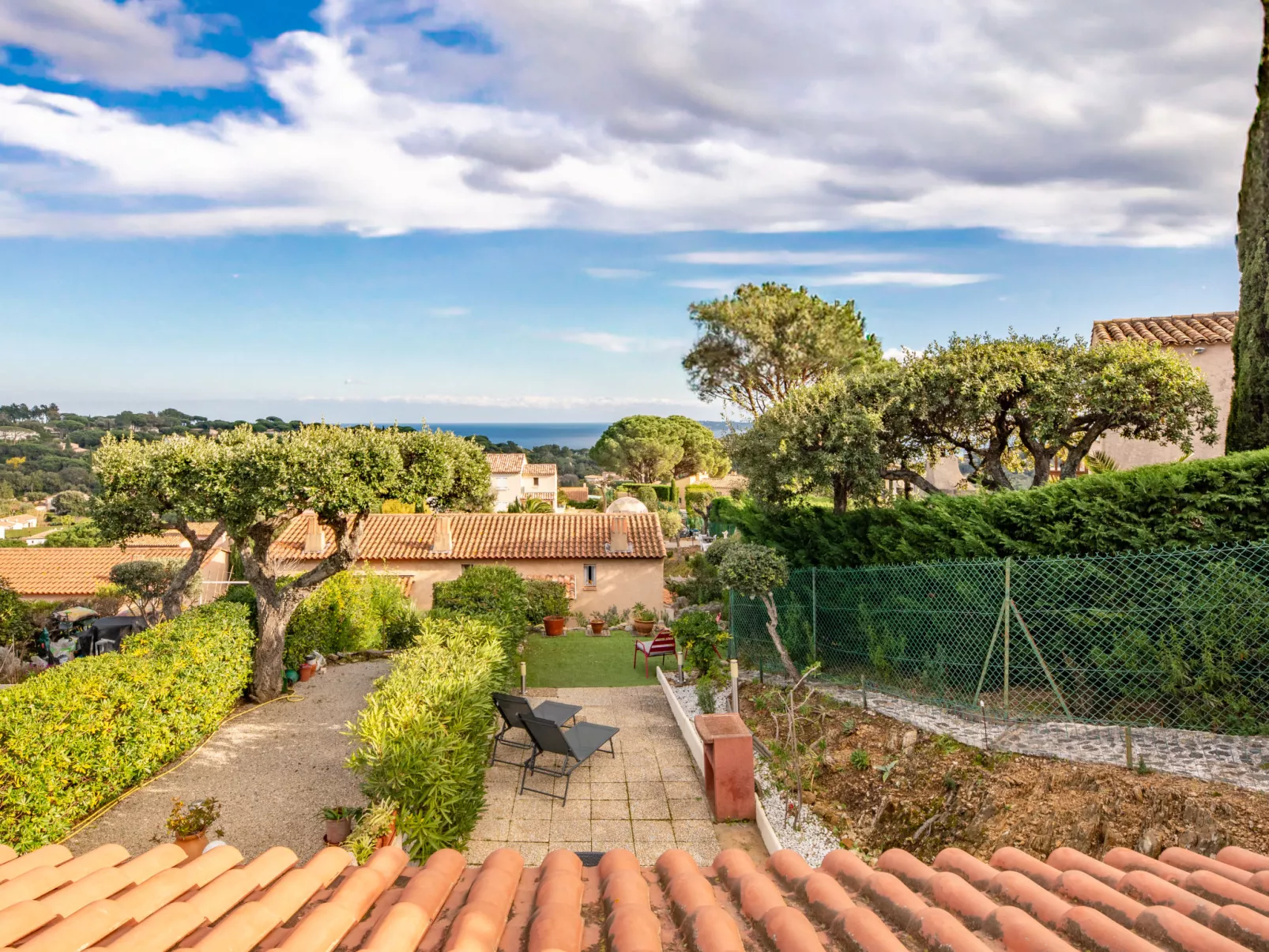 Les Bastides de Guerrevieille-Outside