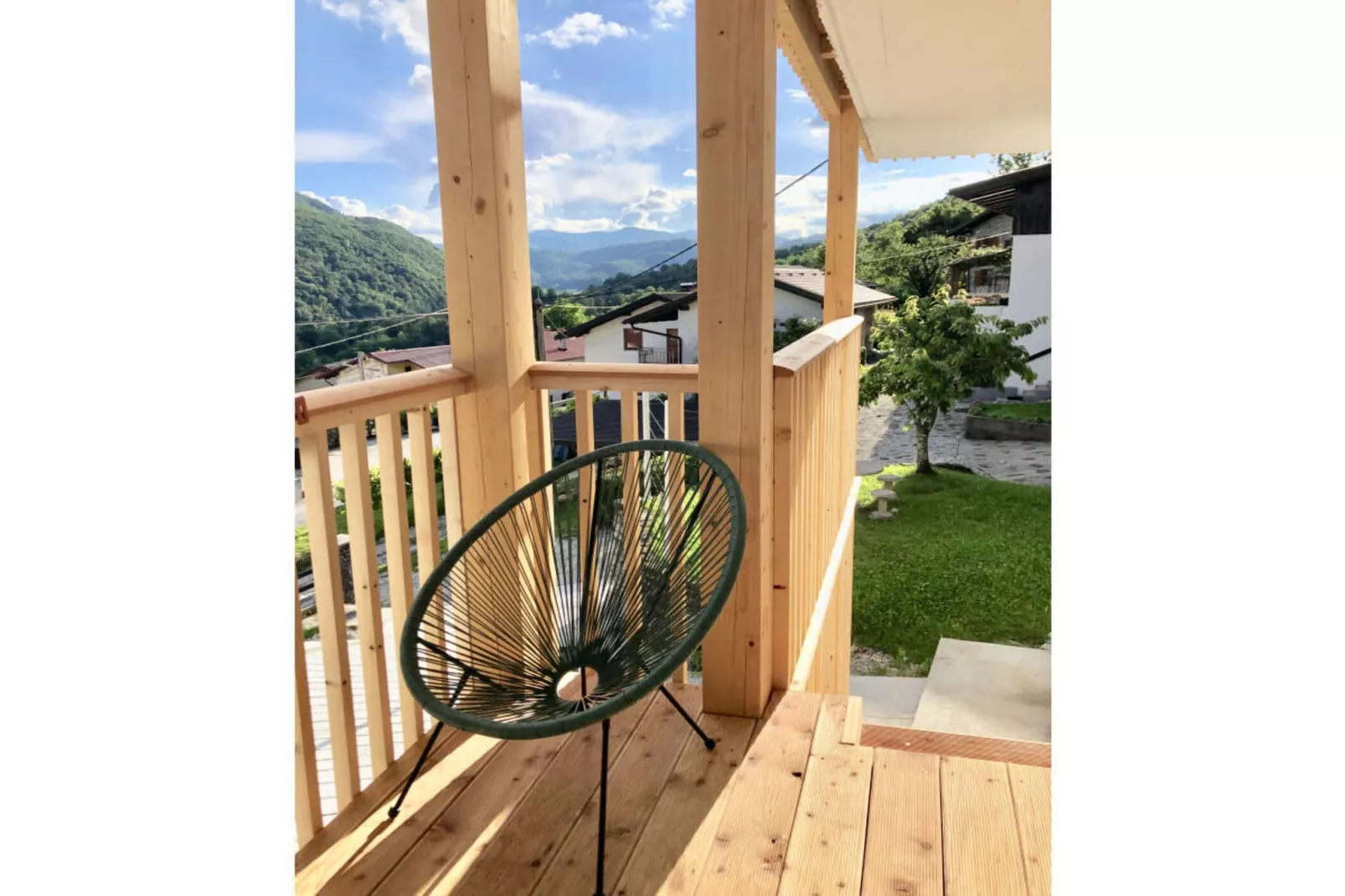 299771-Terrace balcony