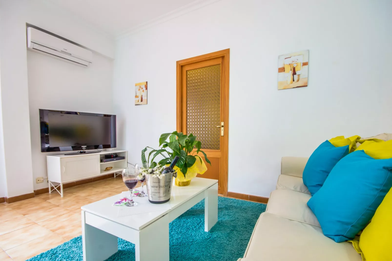 Amapola-Living room