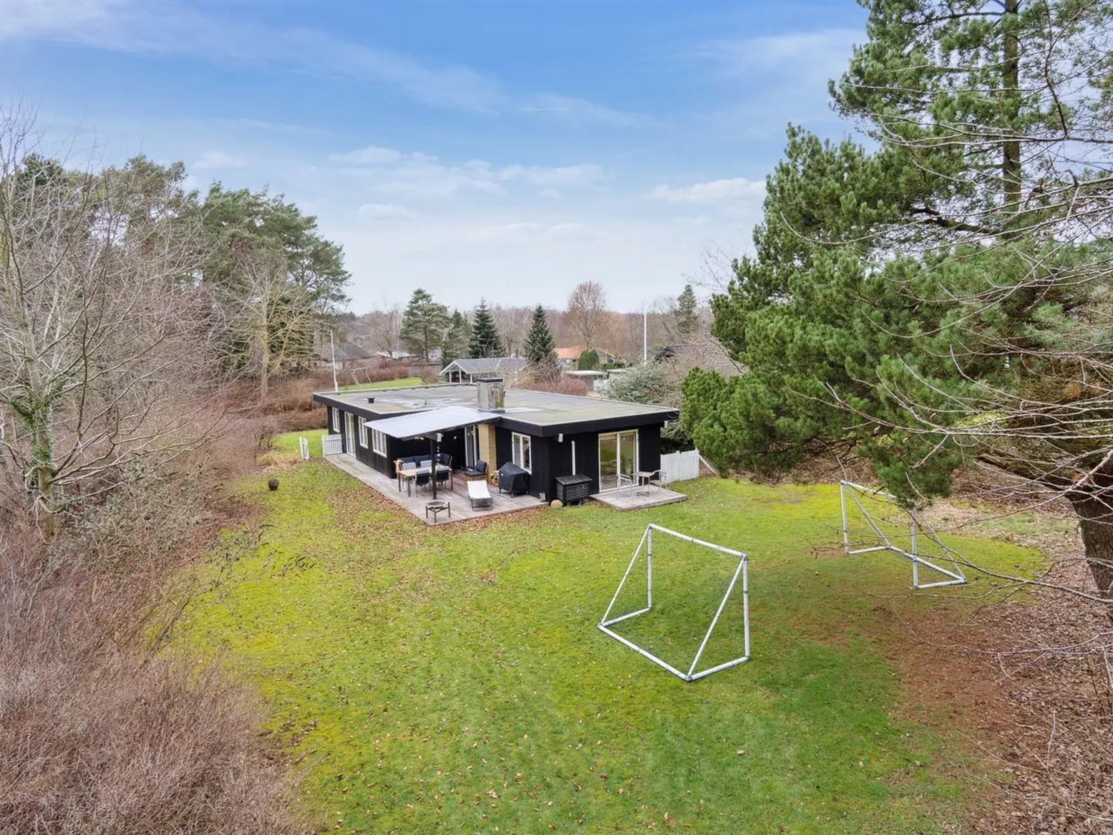"Troels" - 1.2km from the sea-Draußen