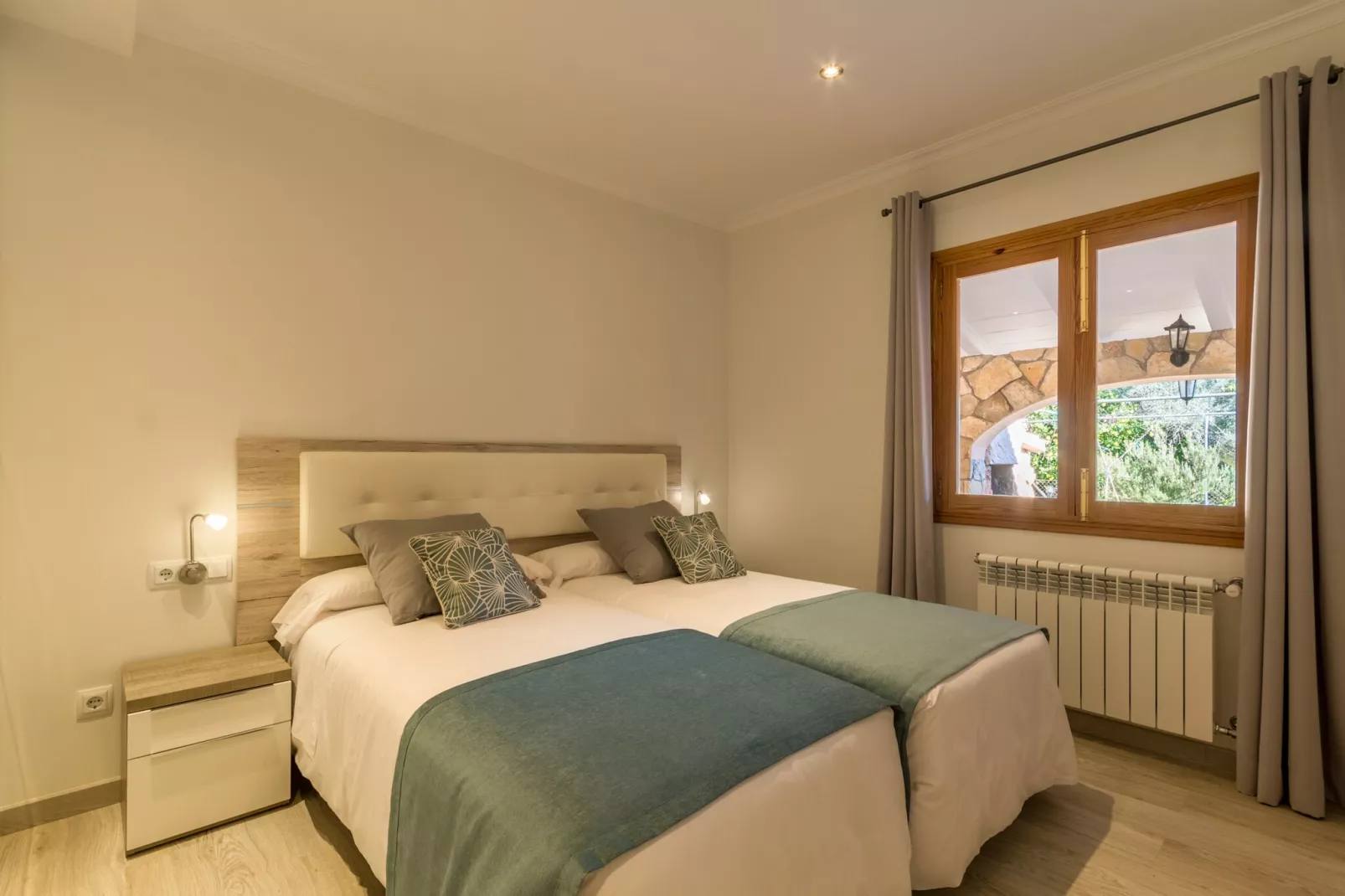 Can Mesquida, Finca 5StarsHome Mallorca-Bedroom