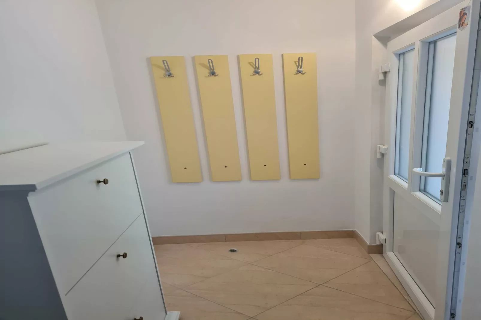 Apartments Memunić - Superior One Bedroom Apartment with Balcony and Sea View (ŽUTI)-Indoor