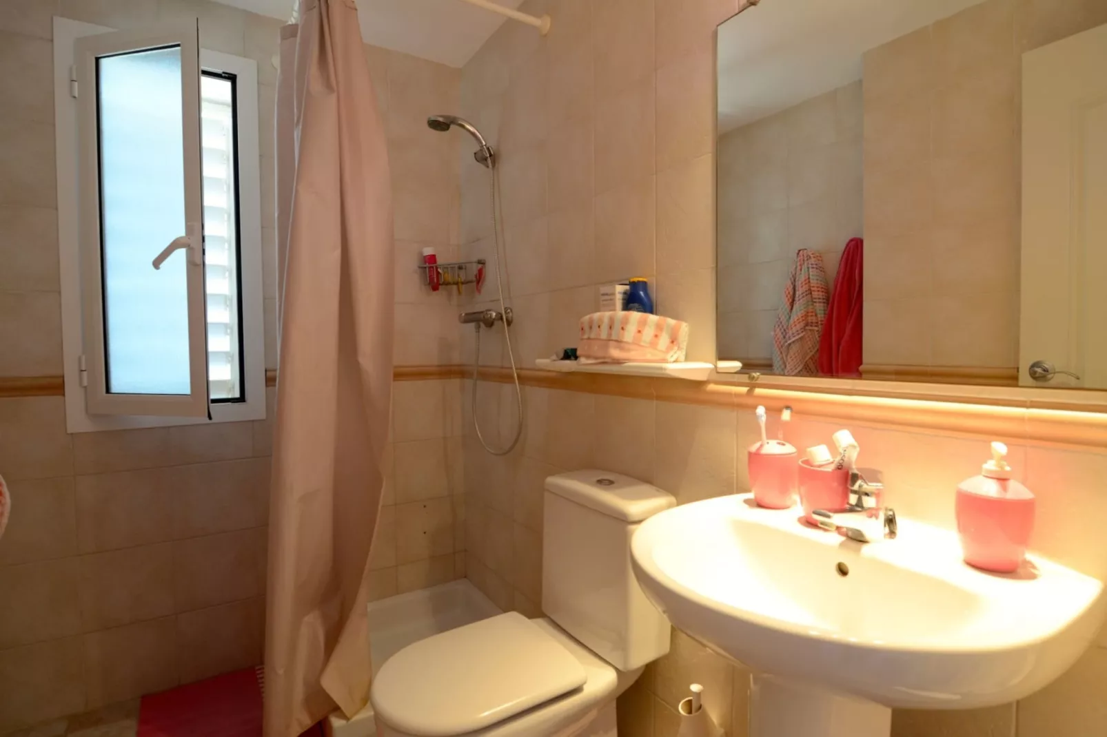 GREEN MAR A 403-Bathroom