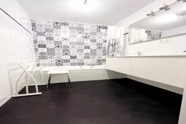 RESIDENTIE MAITE 0301-Bathroom