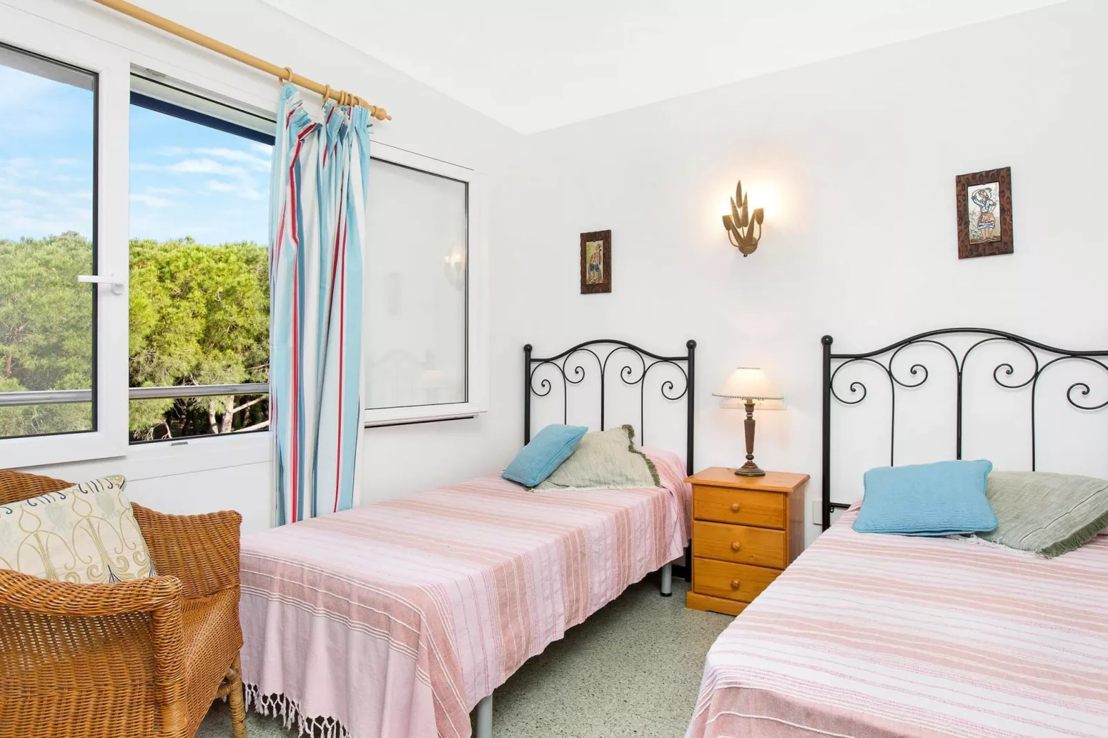 Canadell 1-Bedroom