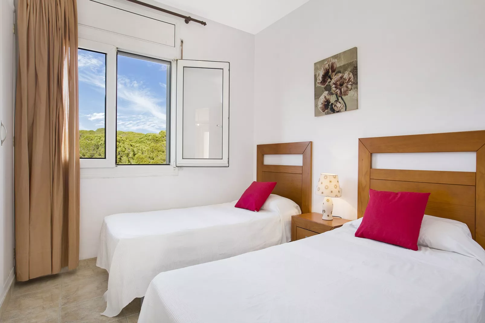 Costa Brava E-6-Schlafzimmer