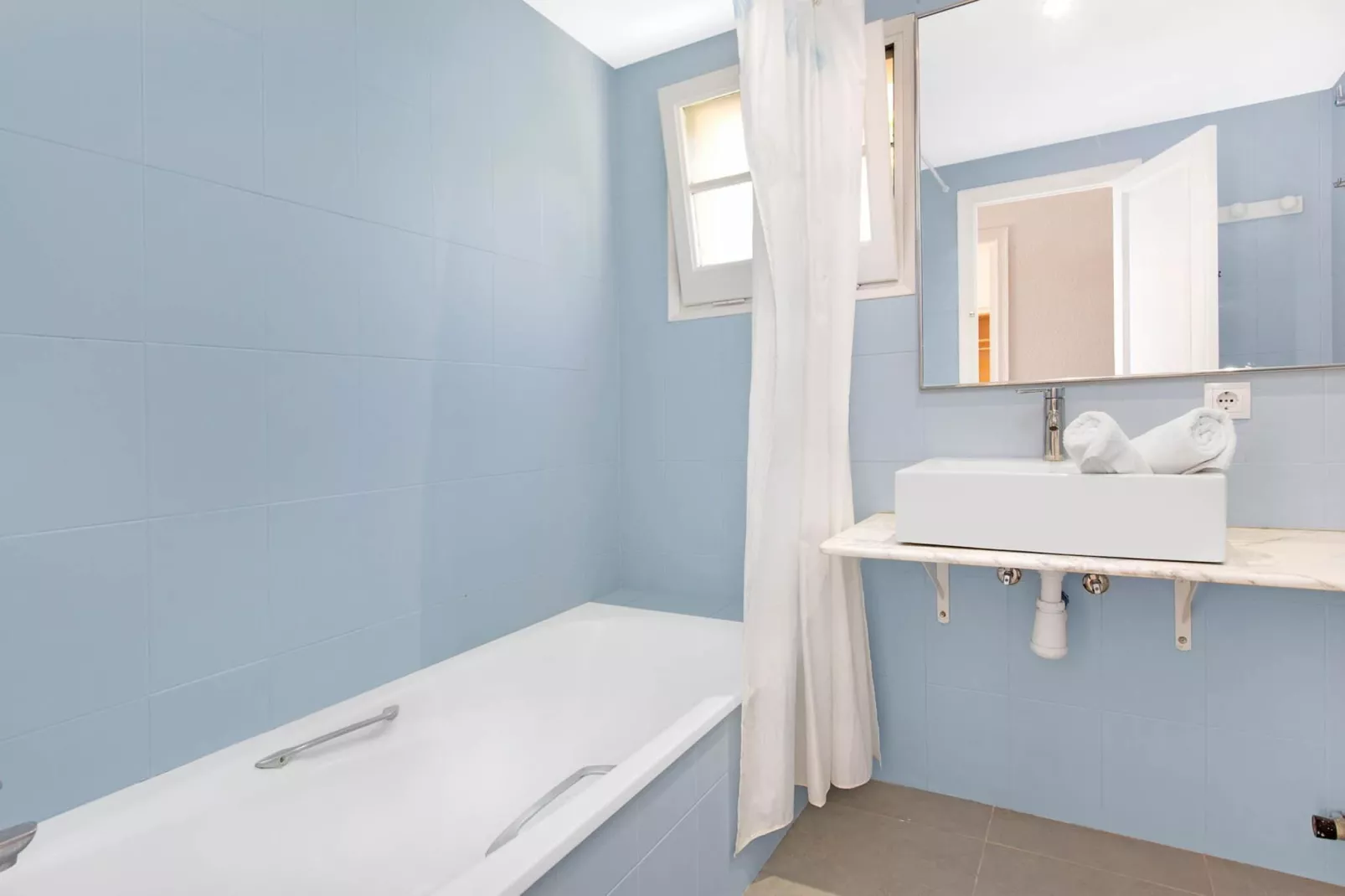 Ses Brises 28-Bathroom
