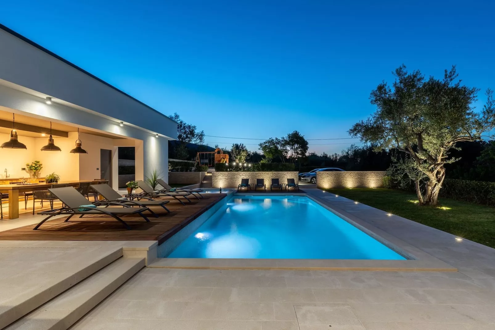 Luxurious Villa Laurea-Pool