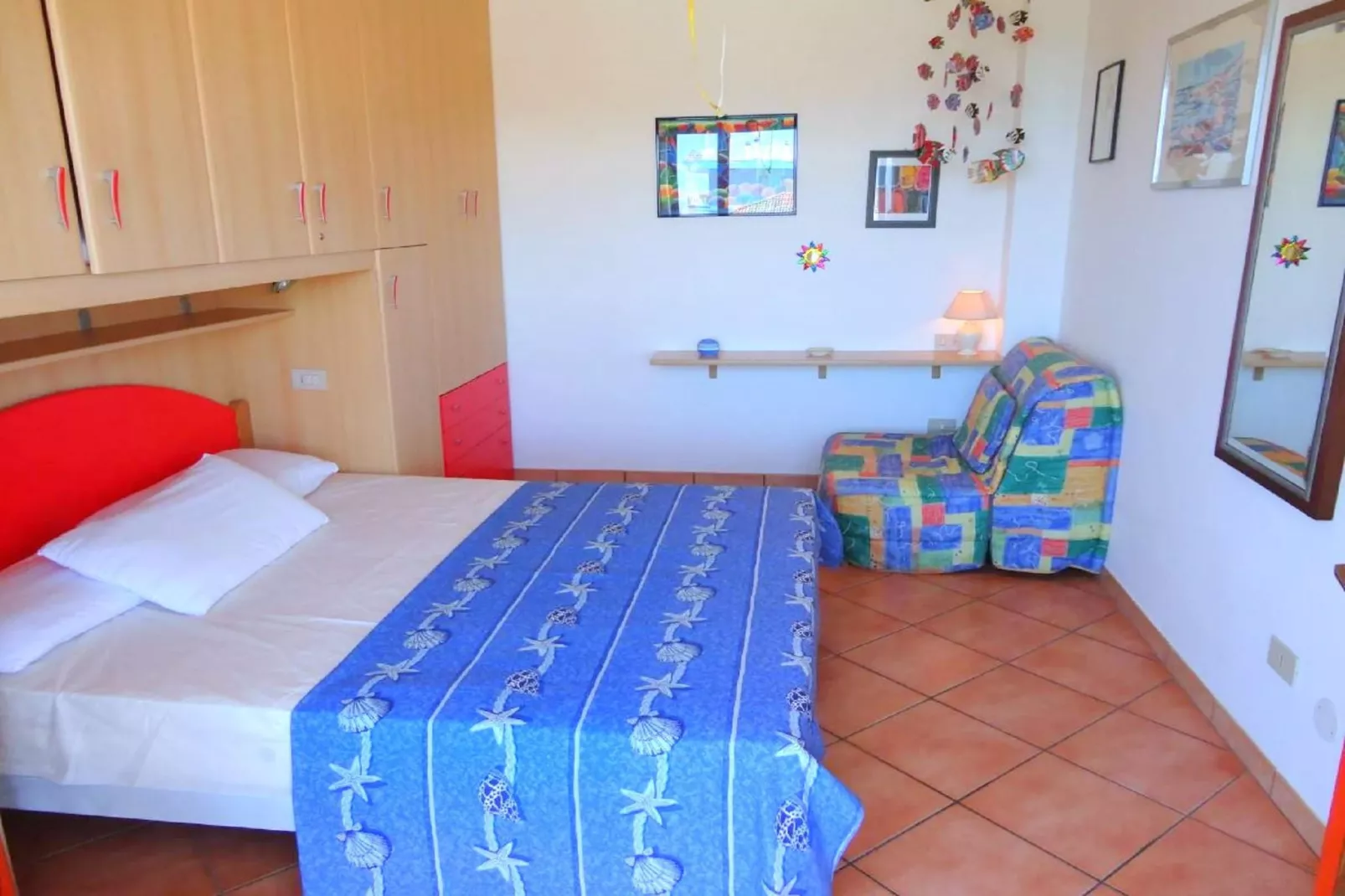 Astro 46-Bedroom