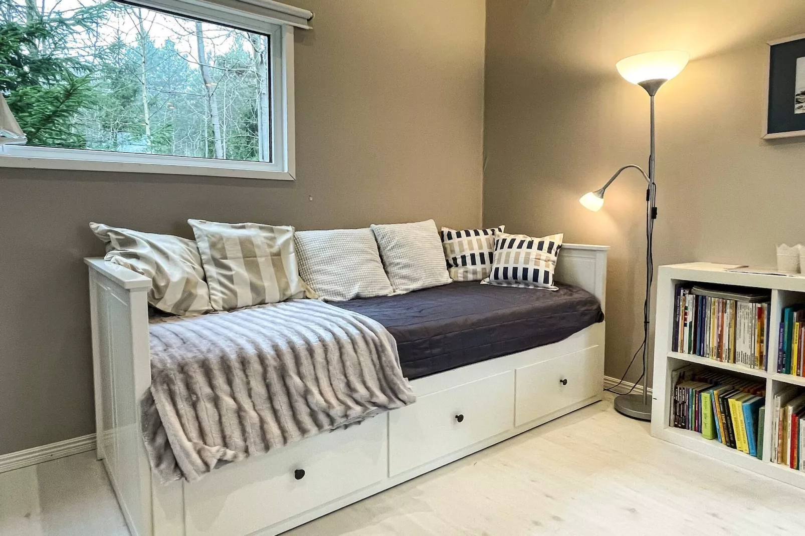 6 person holiday home in MÖNSTERÅS-Indoor