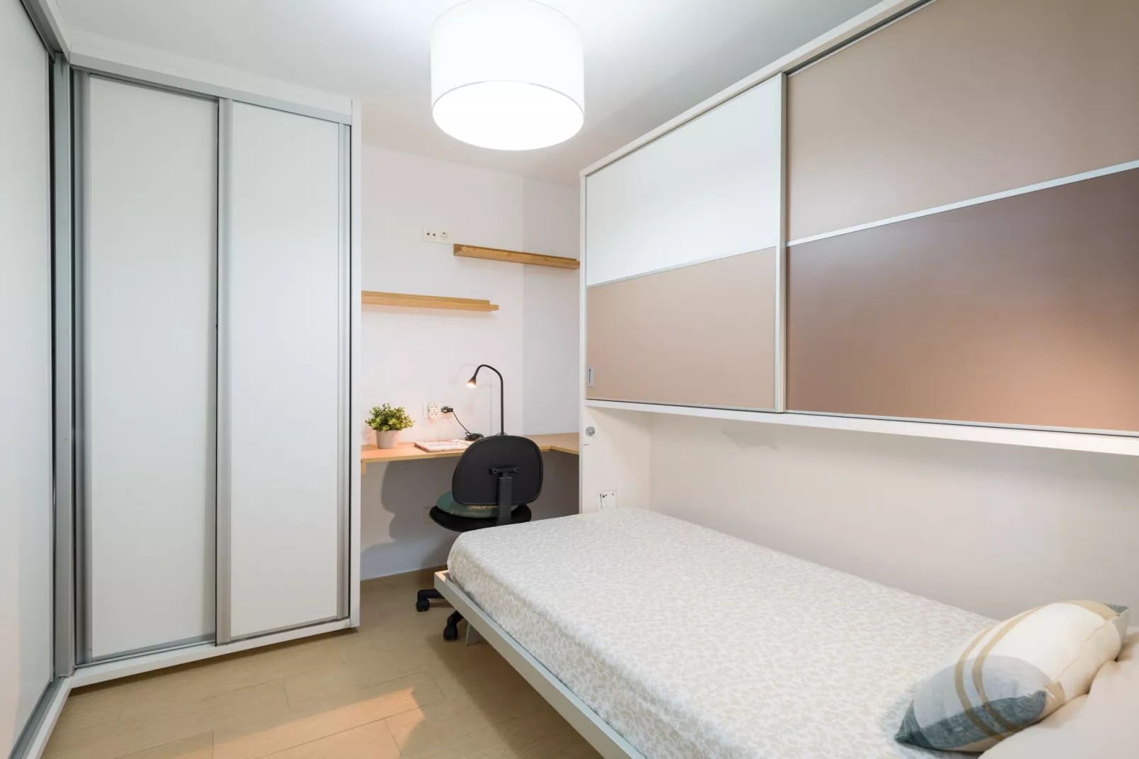 DOÑANA HOME-Schlafzimmer