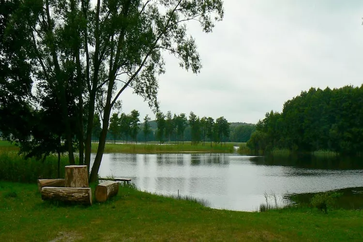 Parterowe domki wakacyjne dla max 4 osób w Jeleniu-Gebiete Sommer 1 km