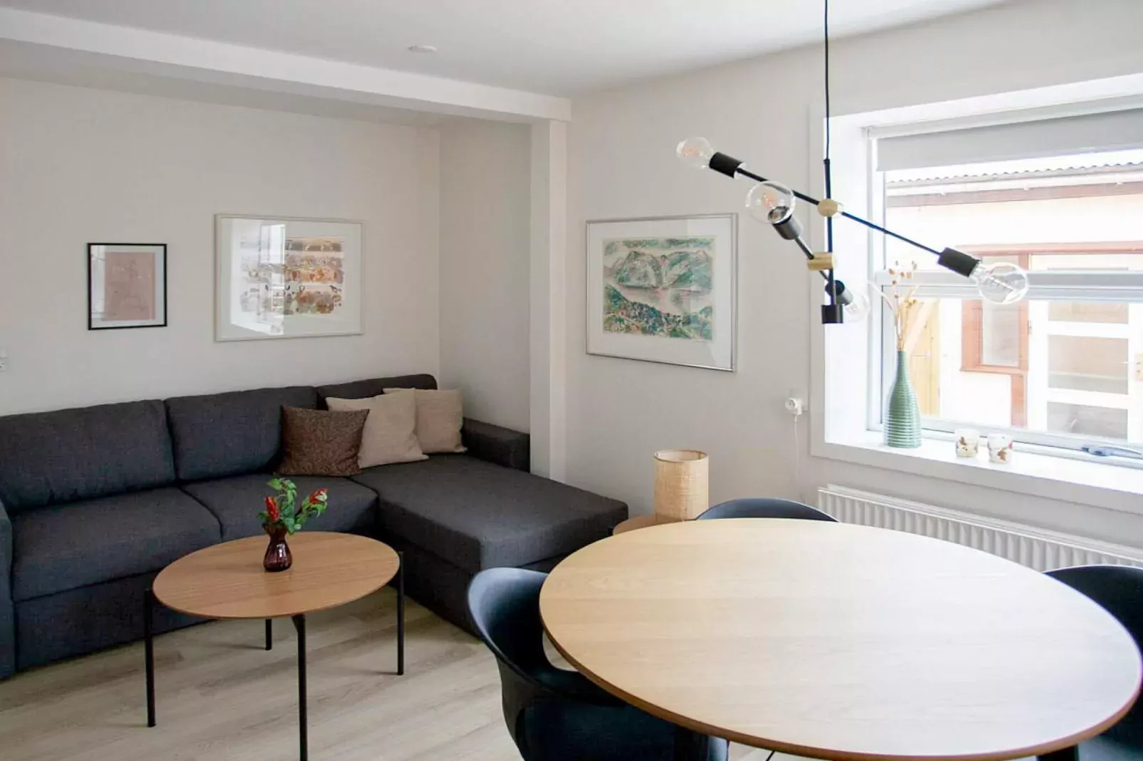 Historic Retreat in Tinganes - By Traum Ferienwohnungen-Indoor