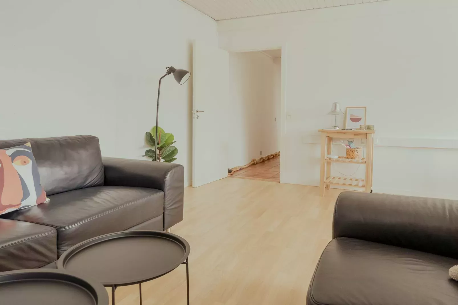 Zentrale 3BR in Torshavn -- By Traum Ferienwohnungen-Innen