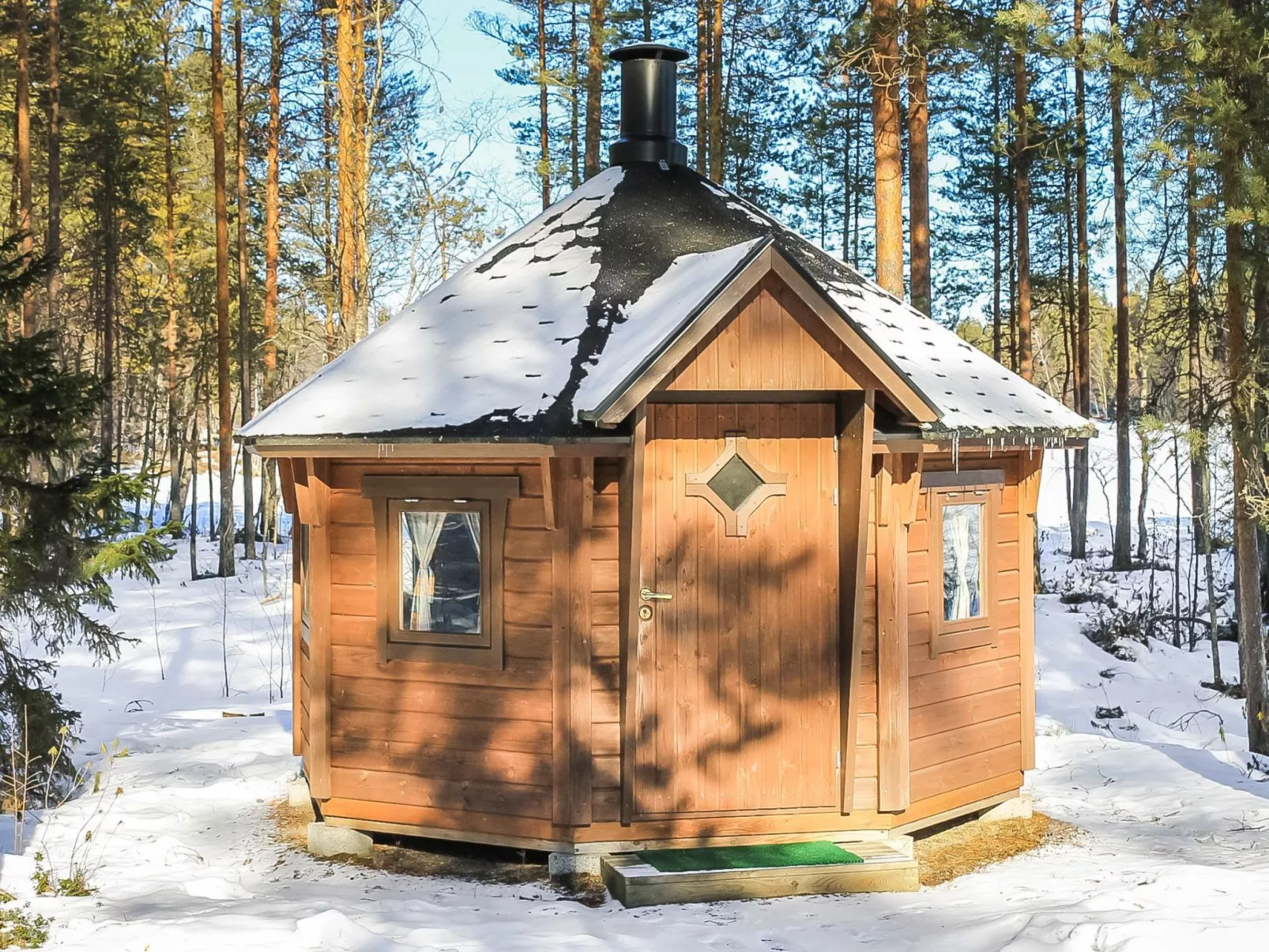 Mäntyniemi-Draußen