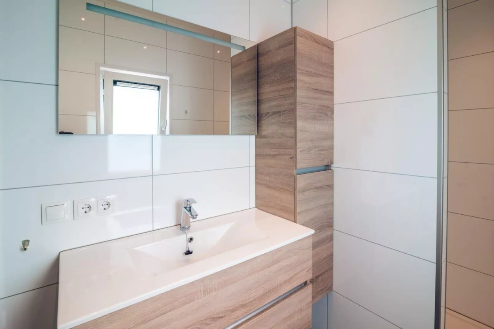 Holiday Villa | 2 - 4 people-Bathroom