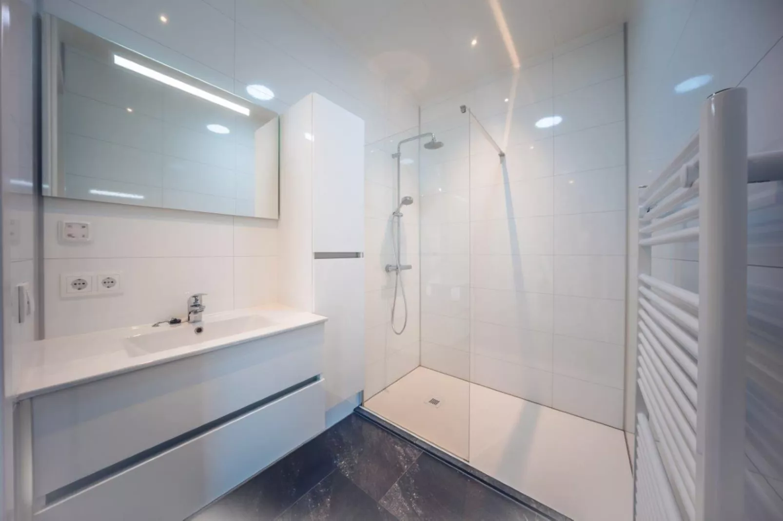 Holiday Villa | 2 - 6 people-Salle de bain