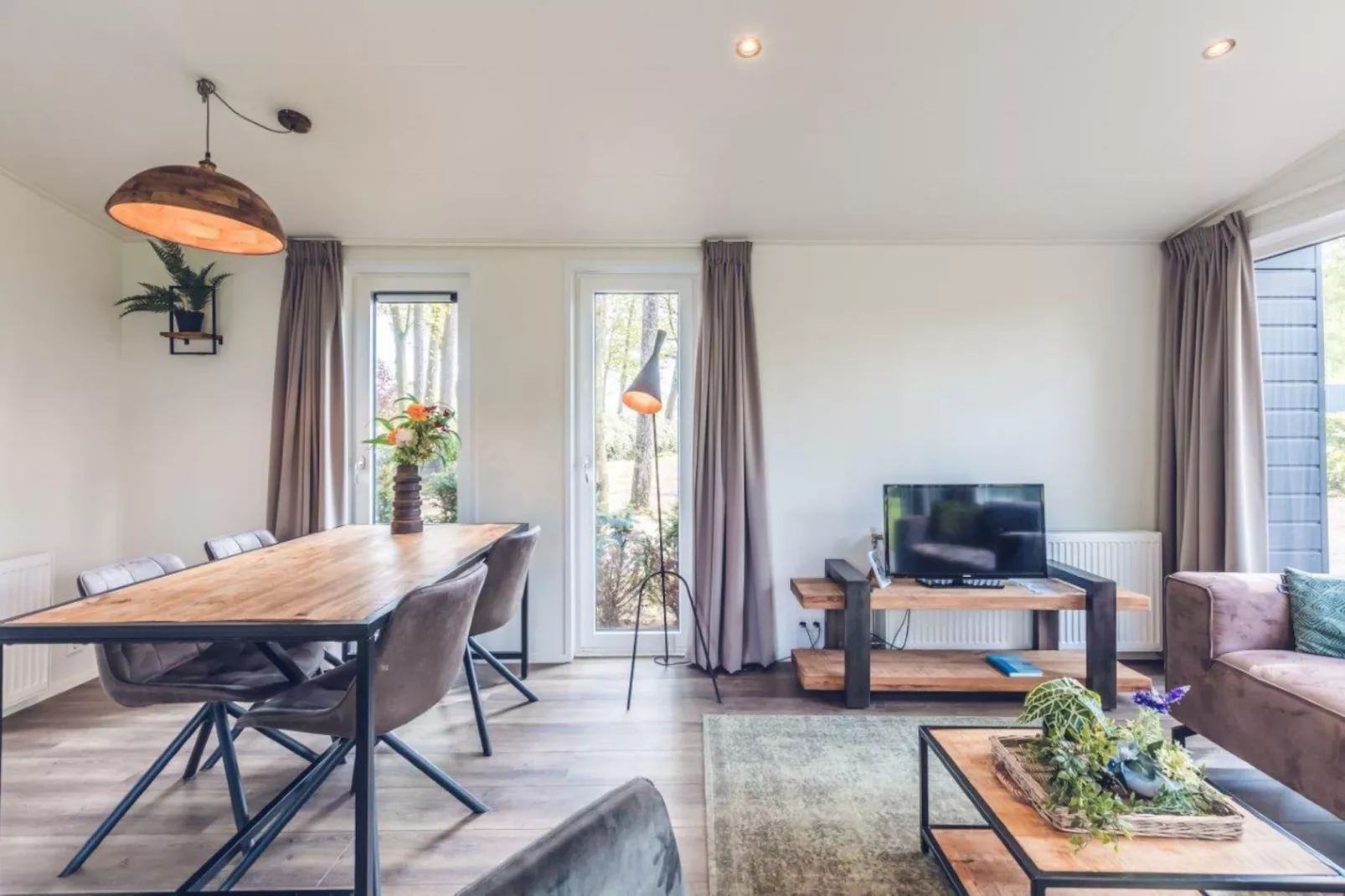 Bosvilla | 2 - 4 persons-Dining room