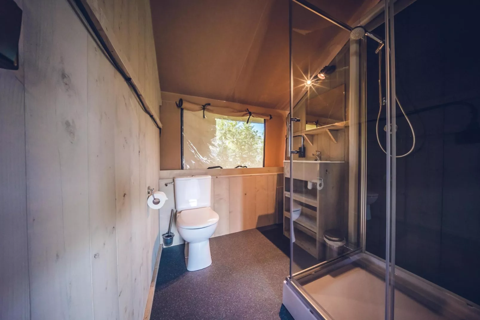 Safari tent 'Edelhert' | 2 - 8 pers-Badezimmer