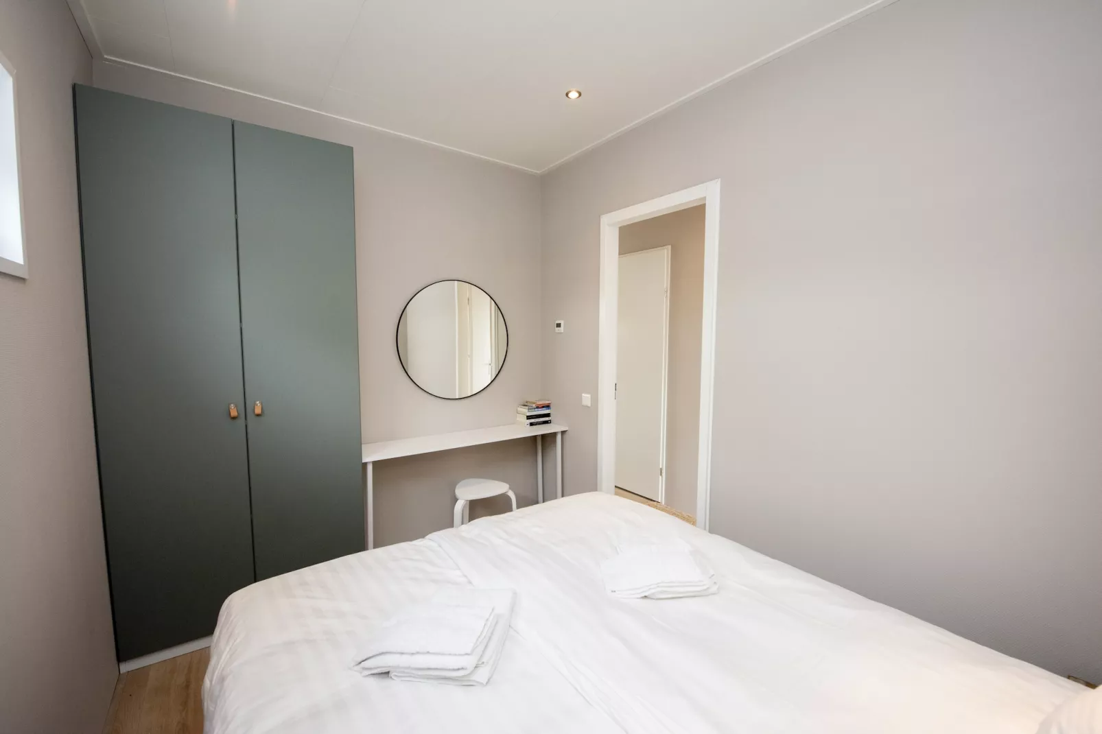 RiggelBrug Sneekermeer-Schlafzimmer