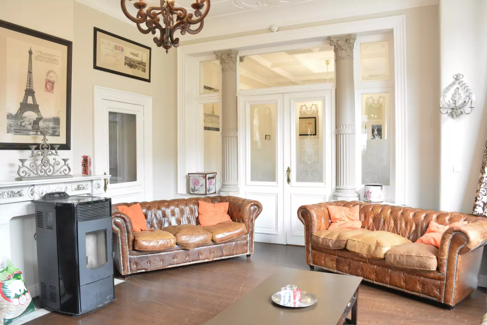 Vieux Chêne-Living room