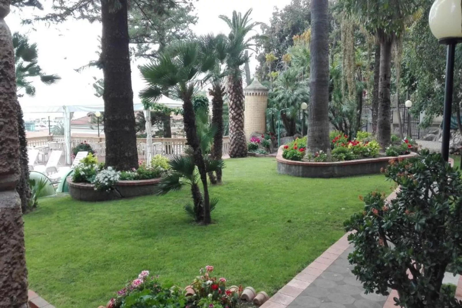 Residence Miramare / Apartment TYPE A-Gardens summer