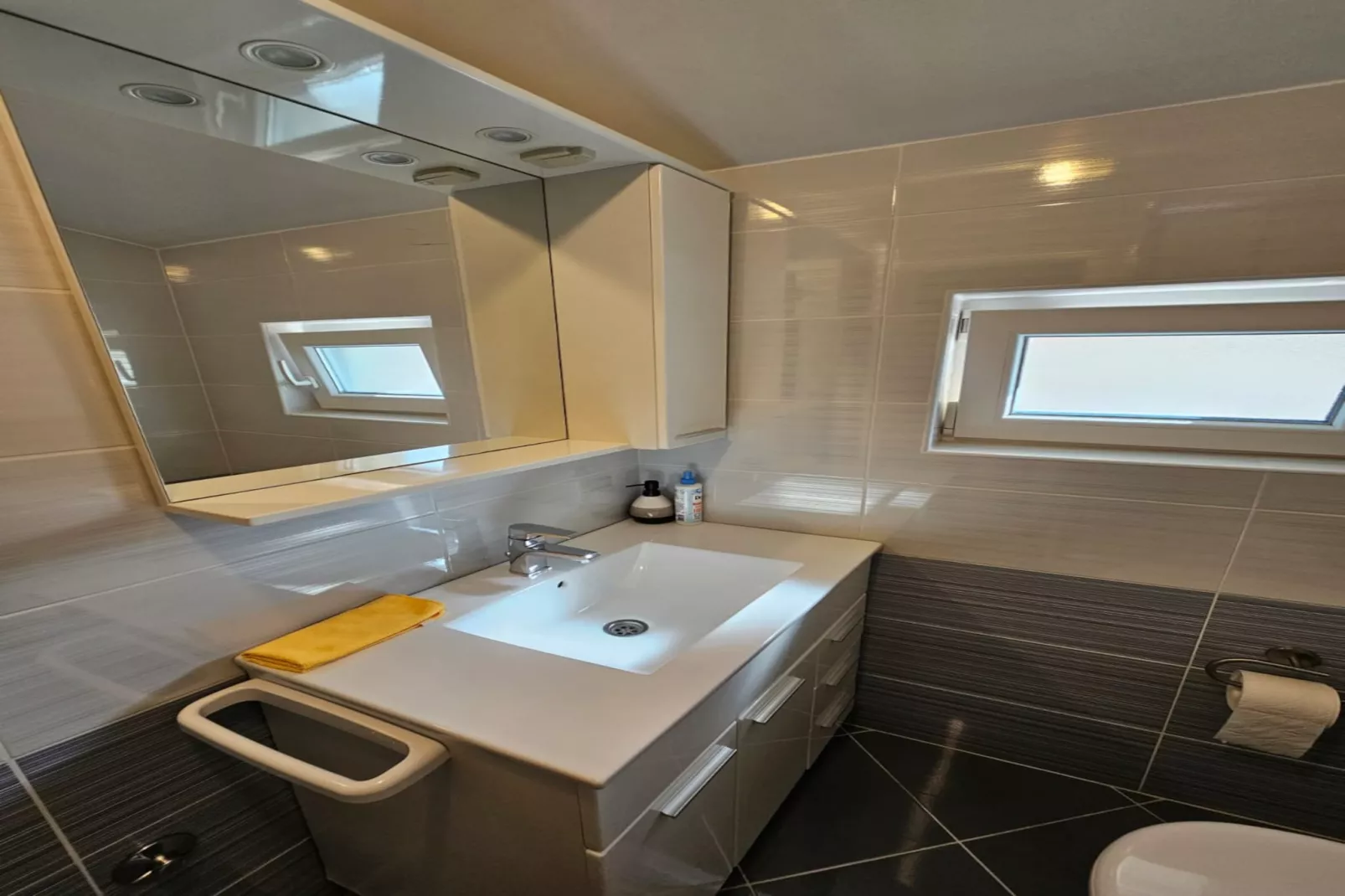 Apartments Olga - two bedroom apartment A4-Bathroom