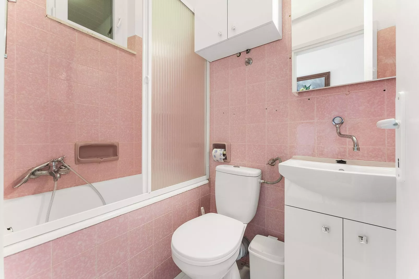 Apartments Kukljica - three bedroom apartment-Bathroom