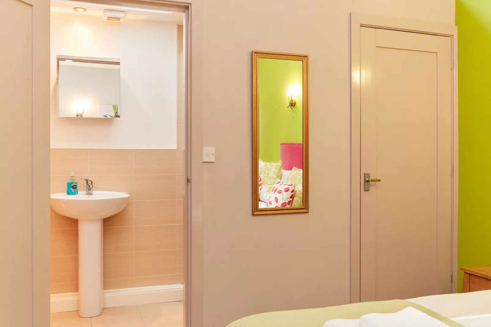 The Pig Barn-Bedroom