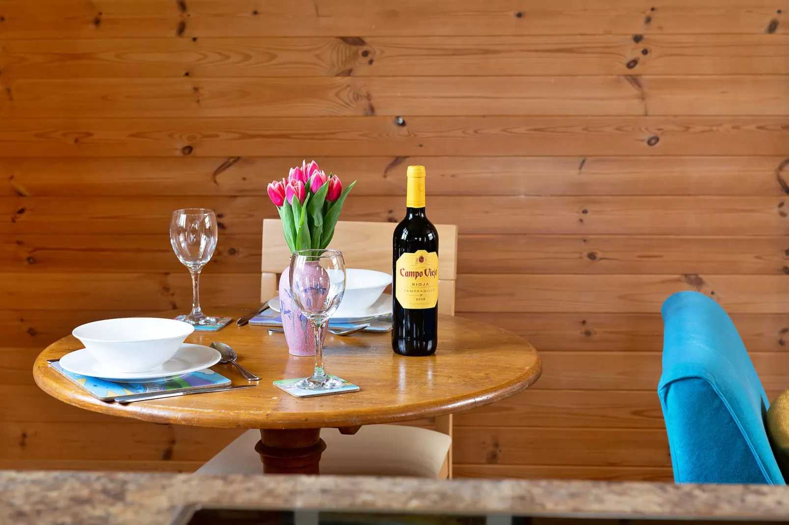 Toll Bridge Cottage-Atmosphere