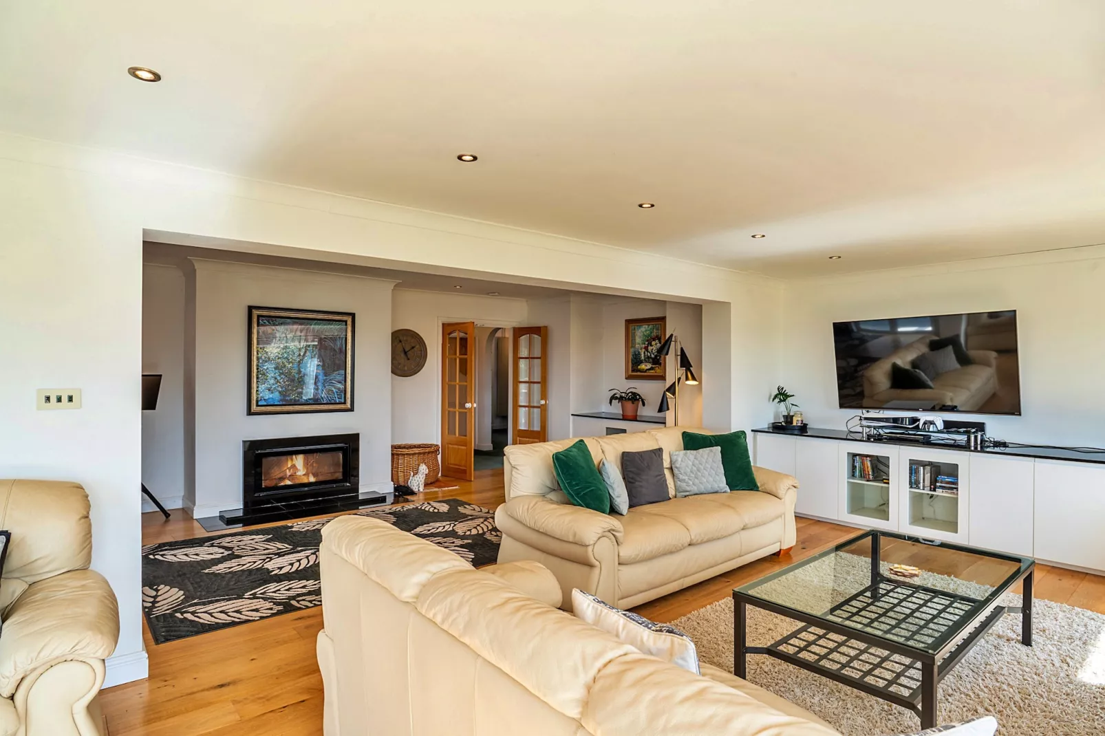 Gratton House-Living room