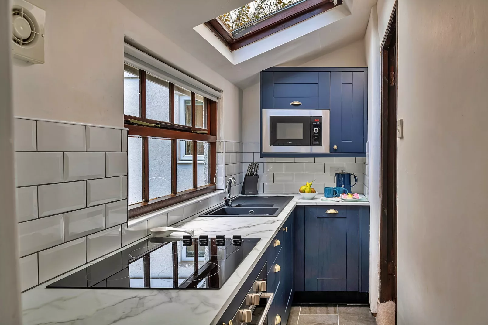Ty'r Delyn-Kitchen