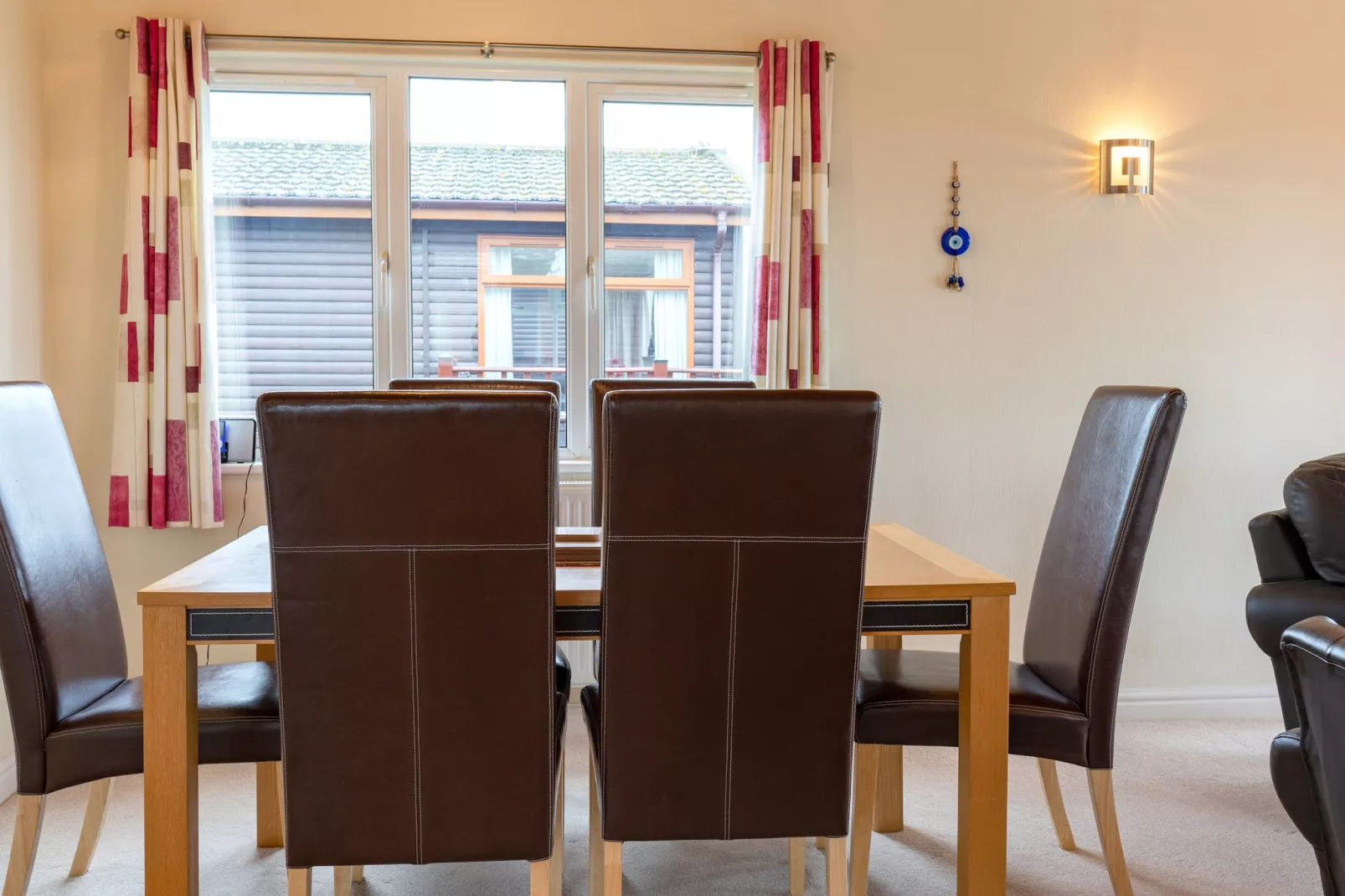 Whitsand Bay Lodge-Living room