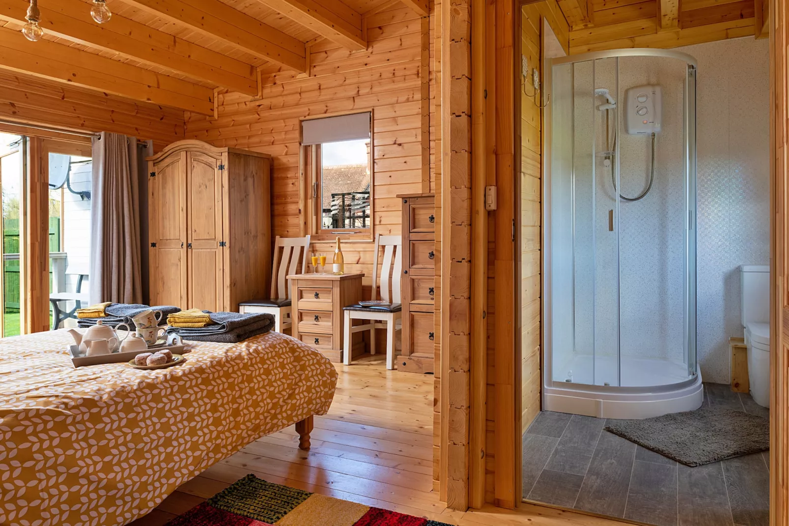 Garden Lodge-Bathroom