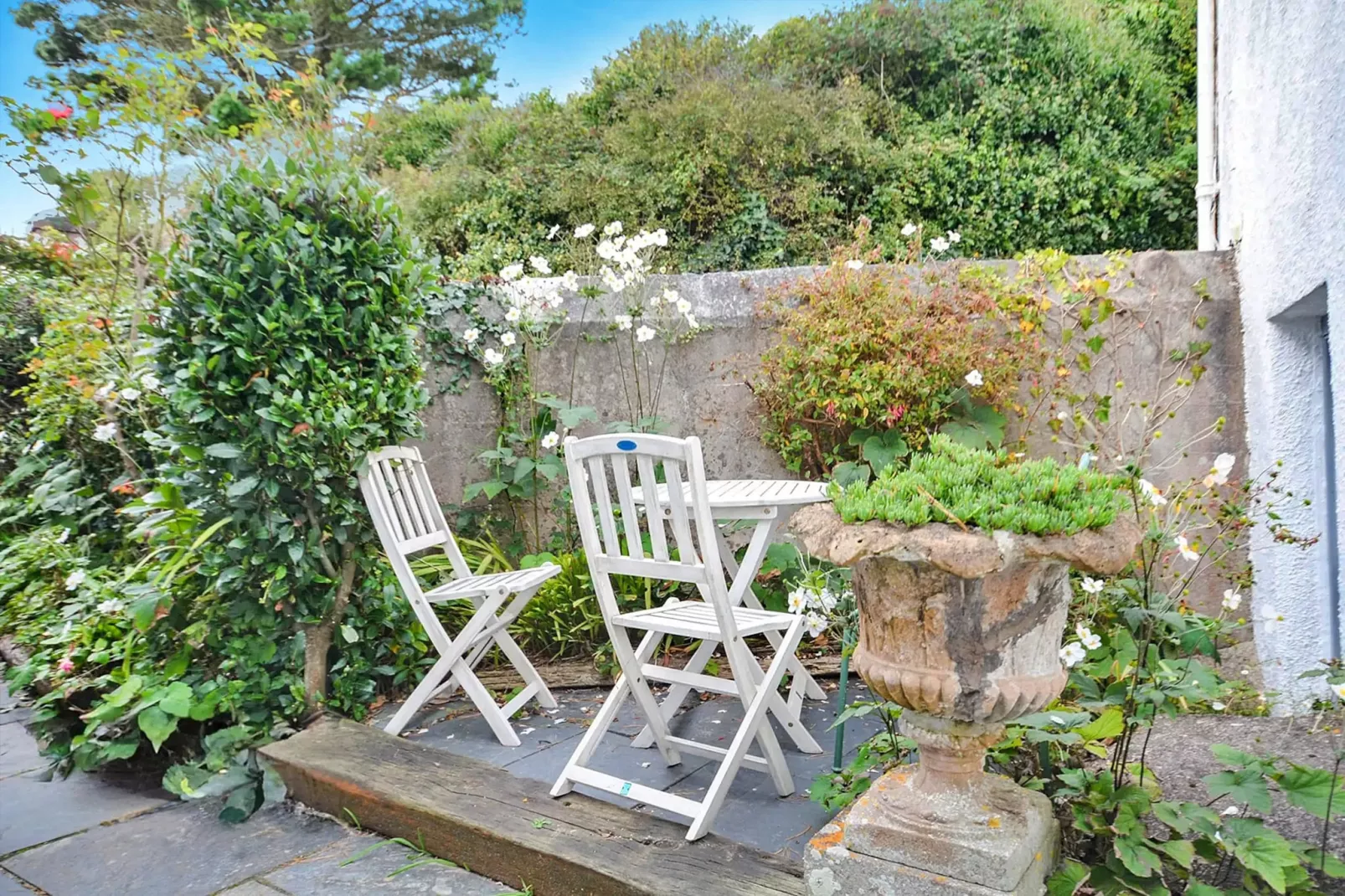 Rock House, Kingsand-Terrace balcony